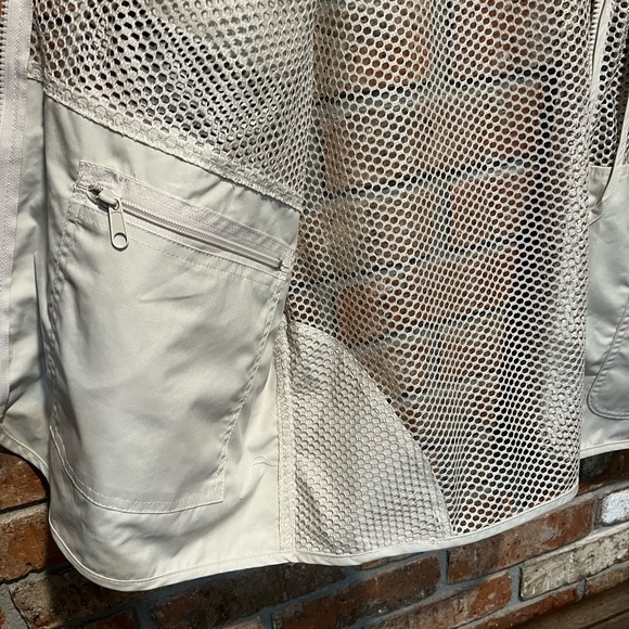 Vintage KAZAH Utility Cargo Vest. New with tags. - Picture 11 of 11